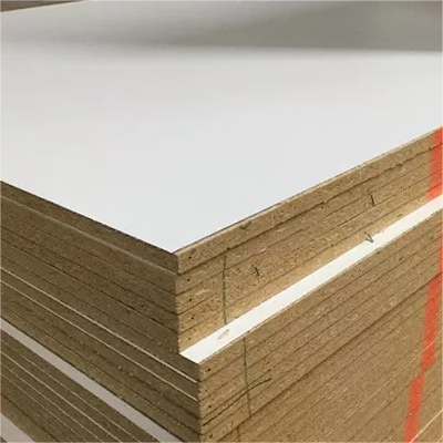 China Cheap Price 18mm White melamine particle board flakeboard, MDF(Medium Density Fiberboard)